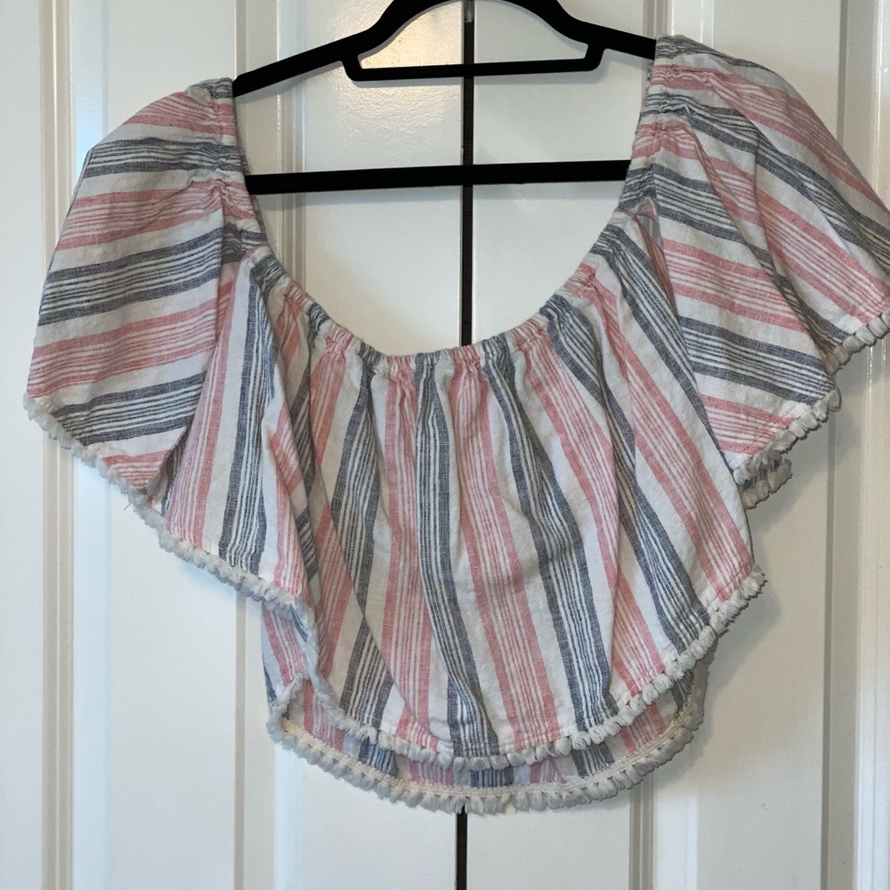 Small Gianni Bini Crop Top